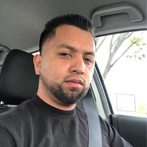 Meet your Posher, Carlos